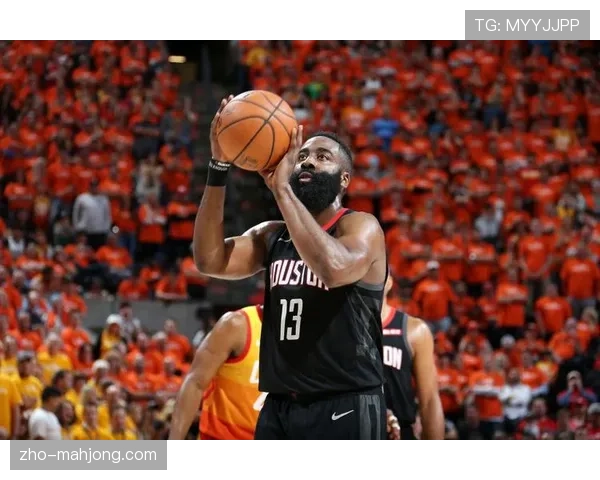 乌度卡强硬防守哲学遭遇挑战 火箭进攻端战术变化不足成体系短板